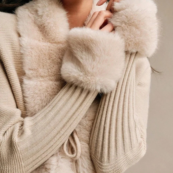 Khaki Casual Women's Elegant Faux Fur Knitted Cardigan Sweater - Picture 2 of 8